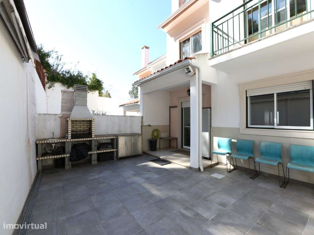 Moradia T3+1 em Condomínio Privado - Vista Mar que Apaixona-7