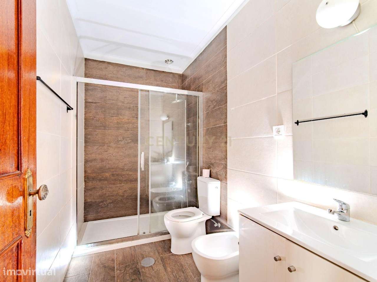 Apartamento T2 com garagem box | Rés-do-chão | Maia-16