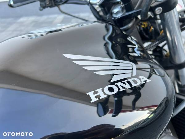 Honda Hornet - 13