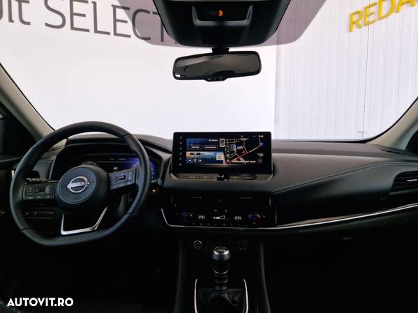 Nissan Qashqai 1.3 l Mild-Hybrid N-Connecta - 14