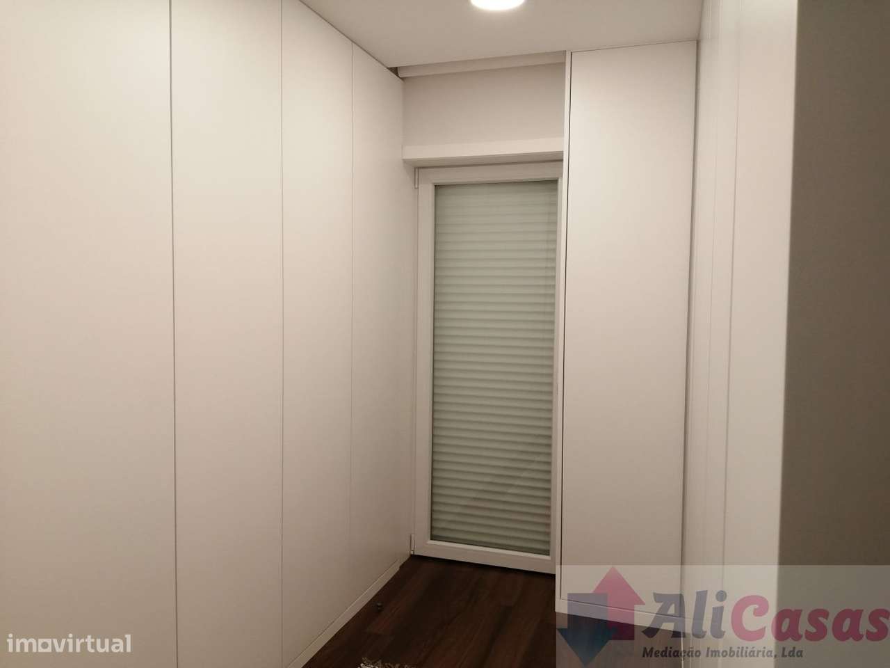 Excelente T2 Primeira Linha de MAR-21