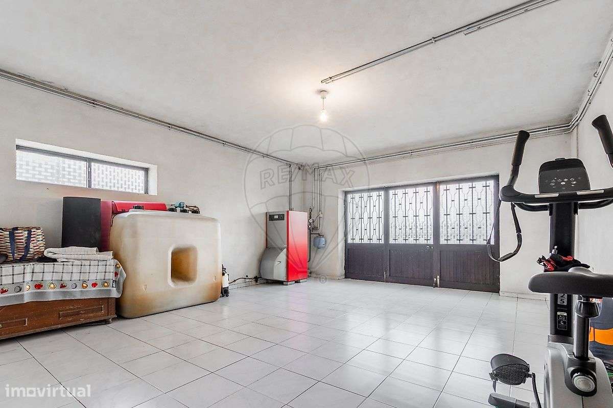 Moradia T4 para venda - Grande imagem: 2/29