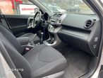 Toyota RAV4 2.0 VVT-i Premium - 5