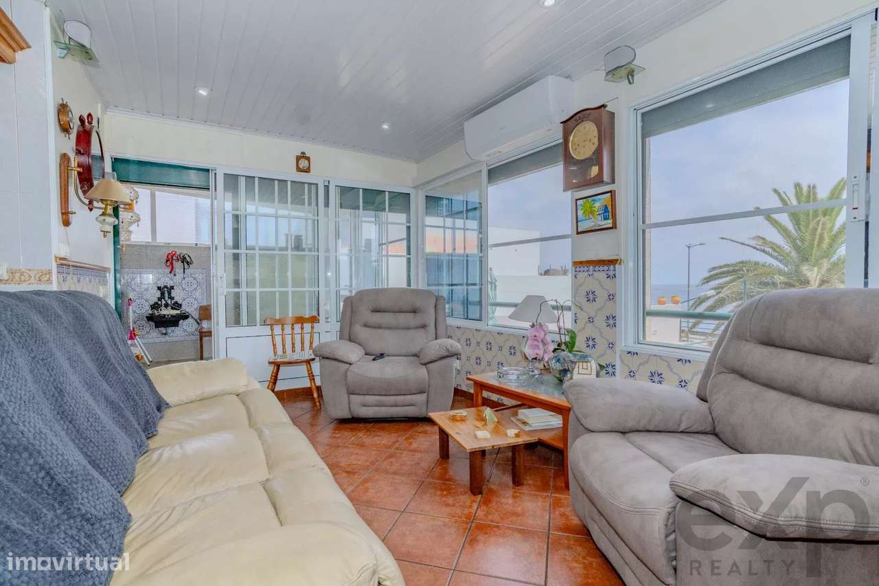 Moradia 3 entradas independentes, Vista Mar Ininterrupta e Rendimento - Grande imagem: 5/35