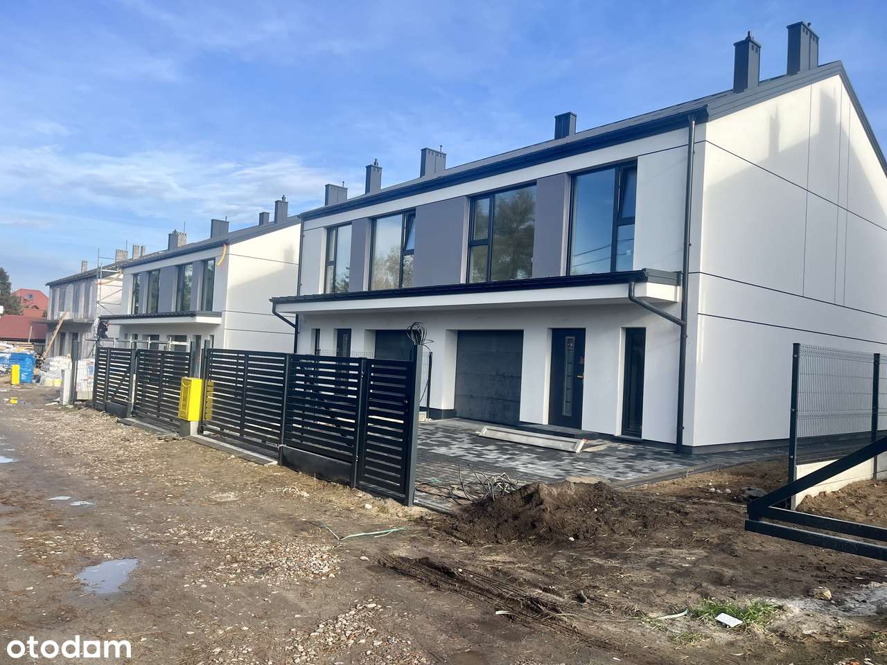 Nowy dom z 5 pokojami blisko lasu i jeziora-13