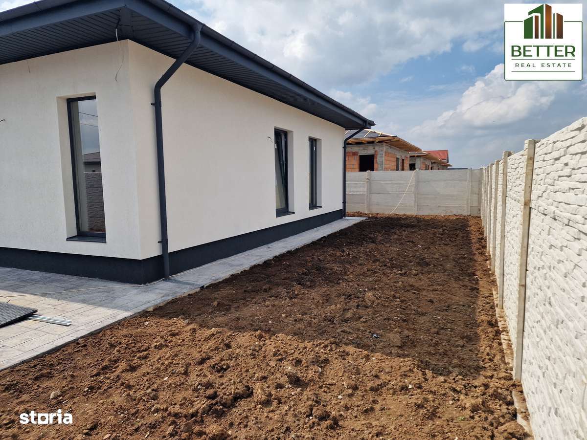 Casă 4 camere cu panouri fotovoltaice – de vânzare Com. Berceni 370 mp - Imagine principală: 4/15