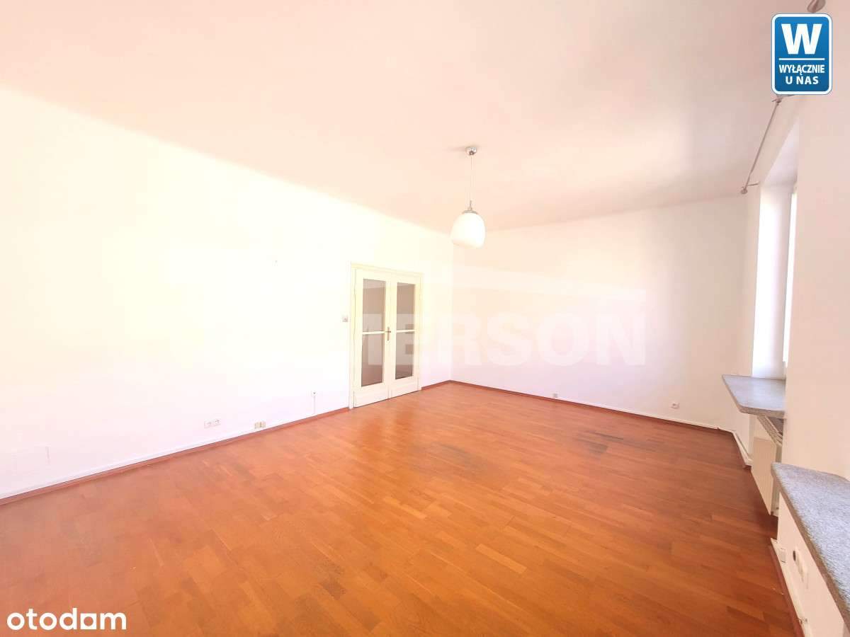 Dwupokojowe mieszkanie do sprzedania w Centrum-5