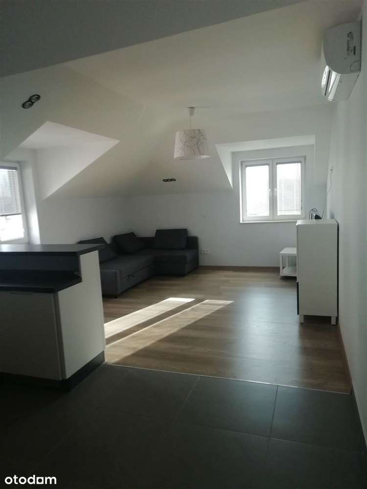 Małe mieszkanie dla singla w stylu loftowym - Pełny obrazek: 5/8