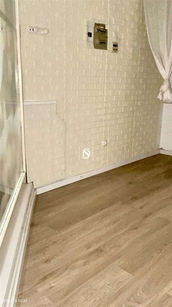 Loja T0 Venda em Alto do Seixalinho, Santo André e Verderena,Barreiro-10