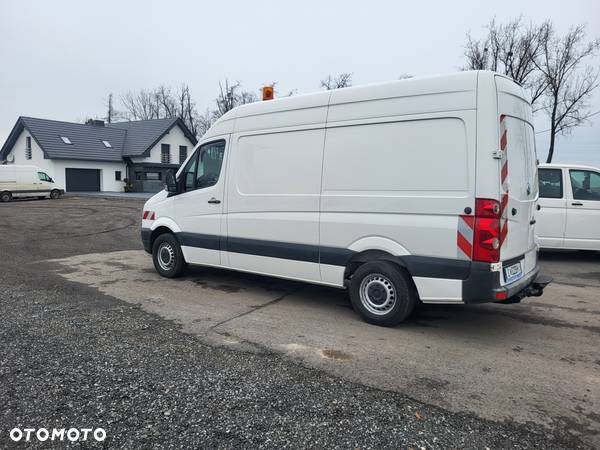 Volkswagen Crafter blaszak z zabudową warsztatową - 5