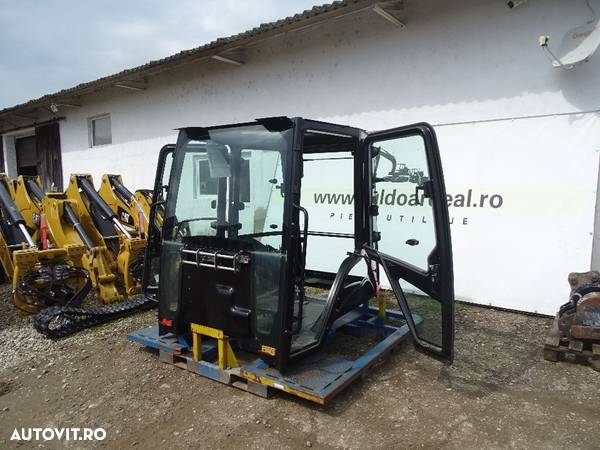 Cabina buldoexcavator Caterpillar  427  F2   cod. 382-2353 - 4