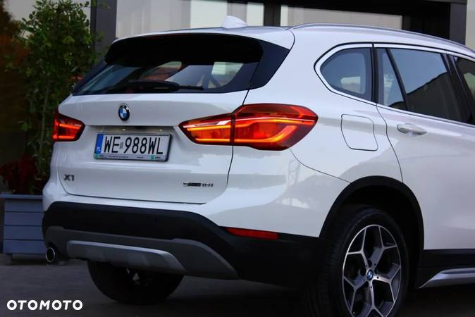 BMW X1 sDrive18i xLine - 11