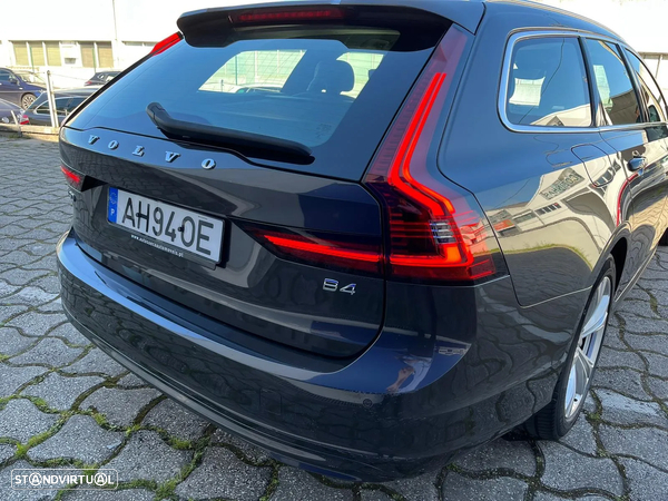 Volvo V90 2.0 B4 Momentum Plus Geartronic - 14