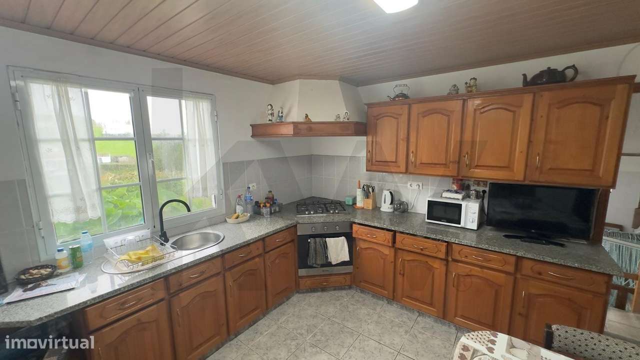 Moradia acolhedora em Algarvia – Nordeste - Grande imagem: 5/16