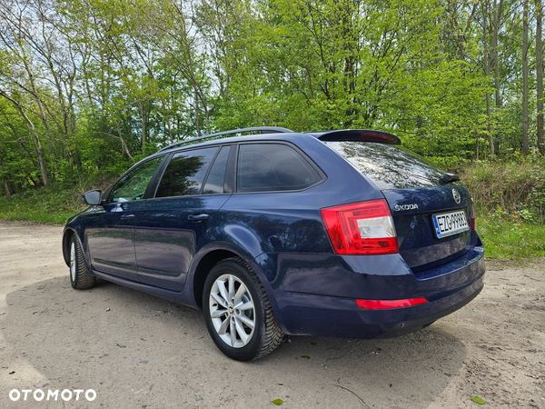 Skoda Octavia 2.0 TDI Ambition DSG - 4