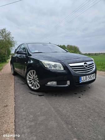 Opel Insignia 2.0 T Cosmo 4x4 - 1