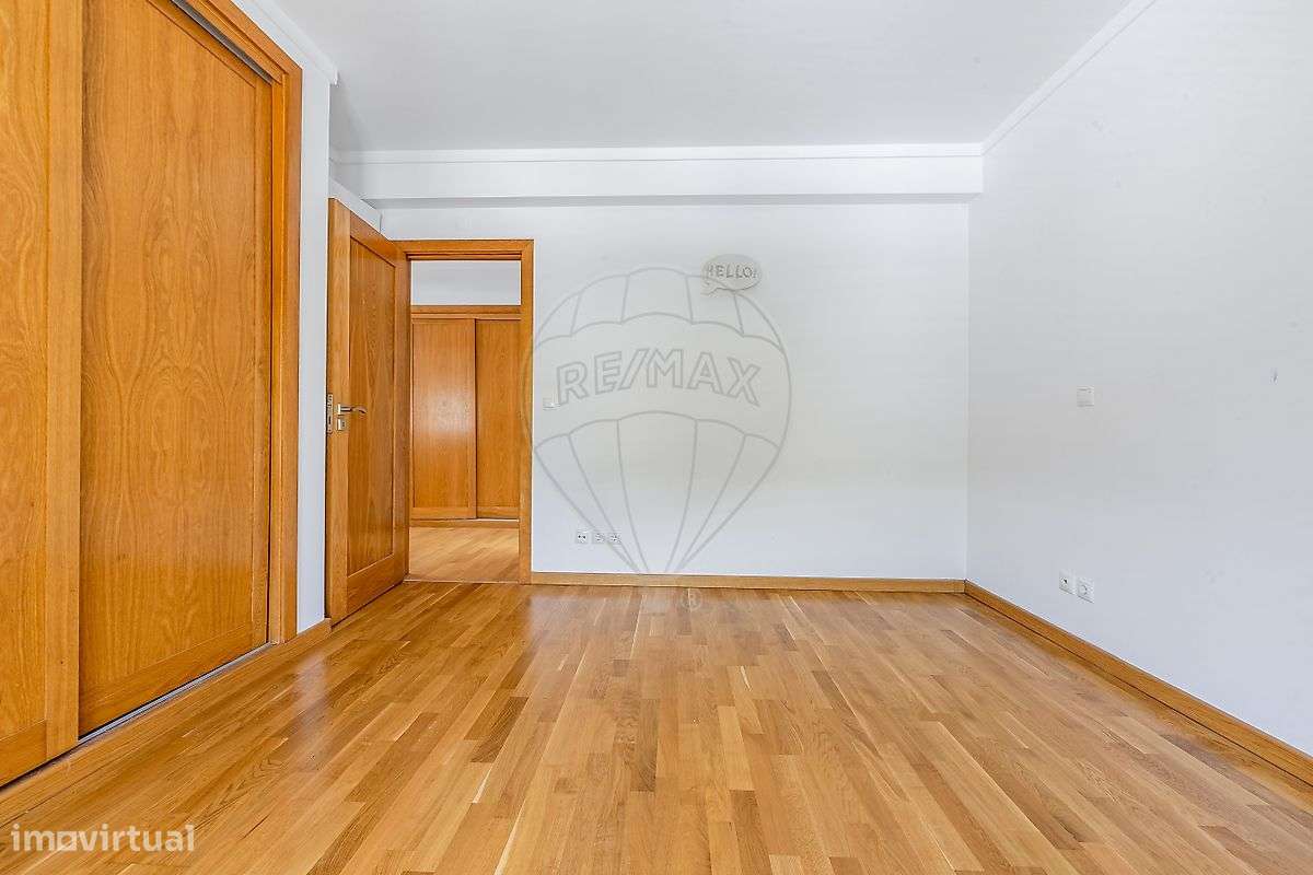 Moradia T4 para venda-33