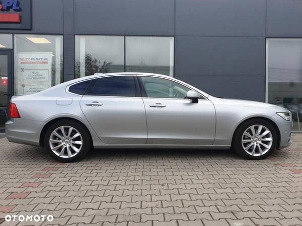 Volvo S90 - 4