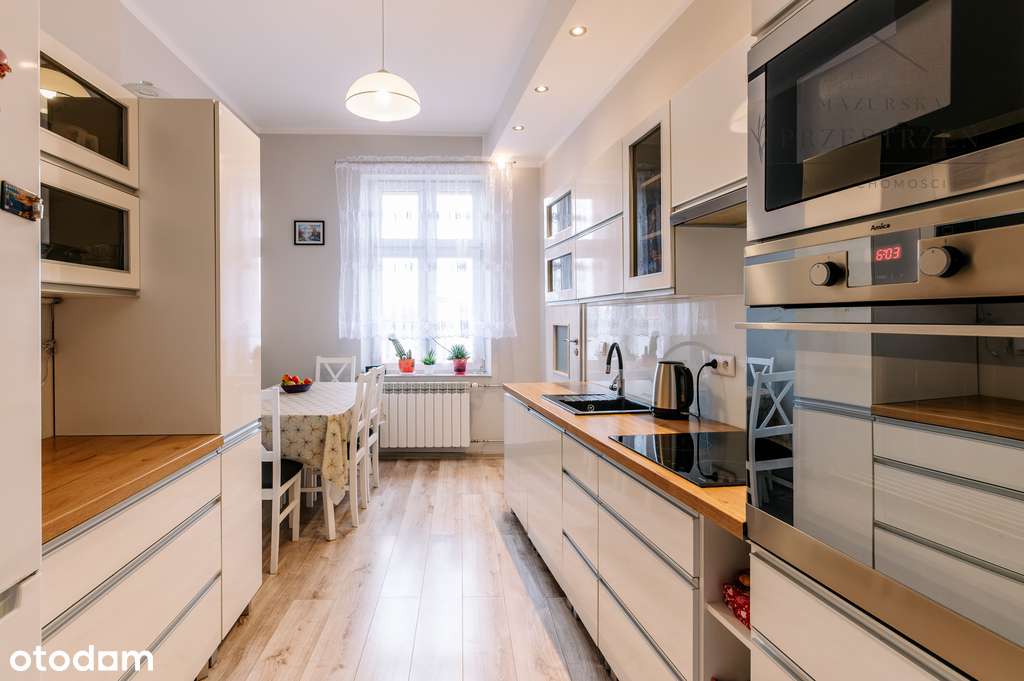 Przestronne mieszkanie w kamienicy 92,5m2 - Pełny obrazek: 1/9