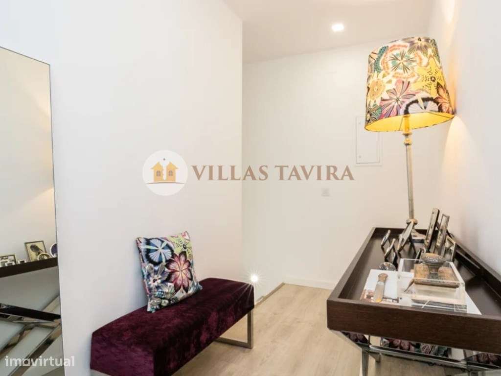 Moradia T3 de Luxo com Piscina, Vista Mar e Acabamentos Premium-32