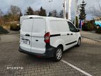 Ford Transit Courier - 5