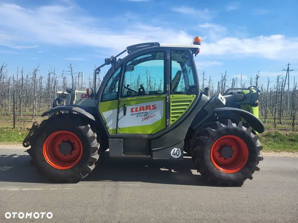 Claas scorpion 7045 - 3