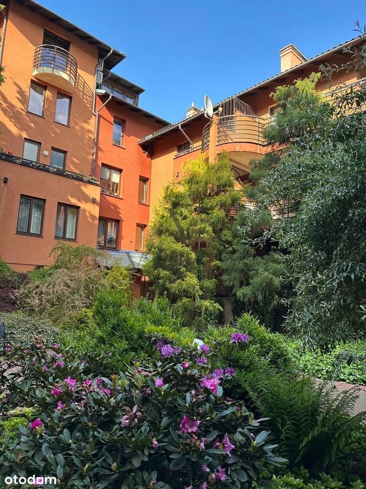 Komfortowy Apartament Nieopodal Metra Wilanowska-14