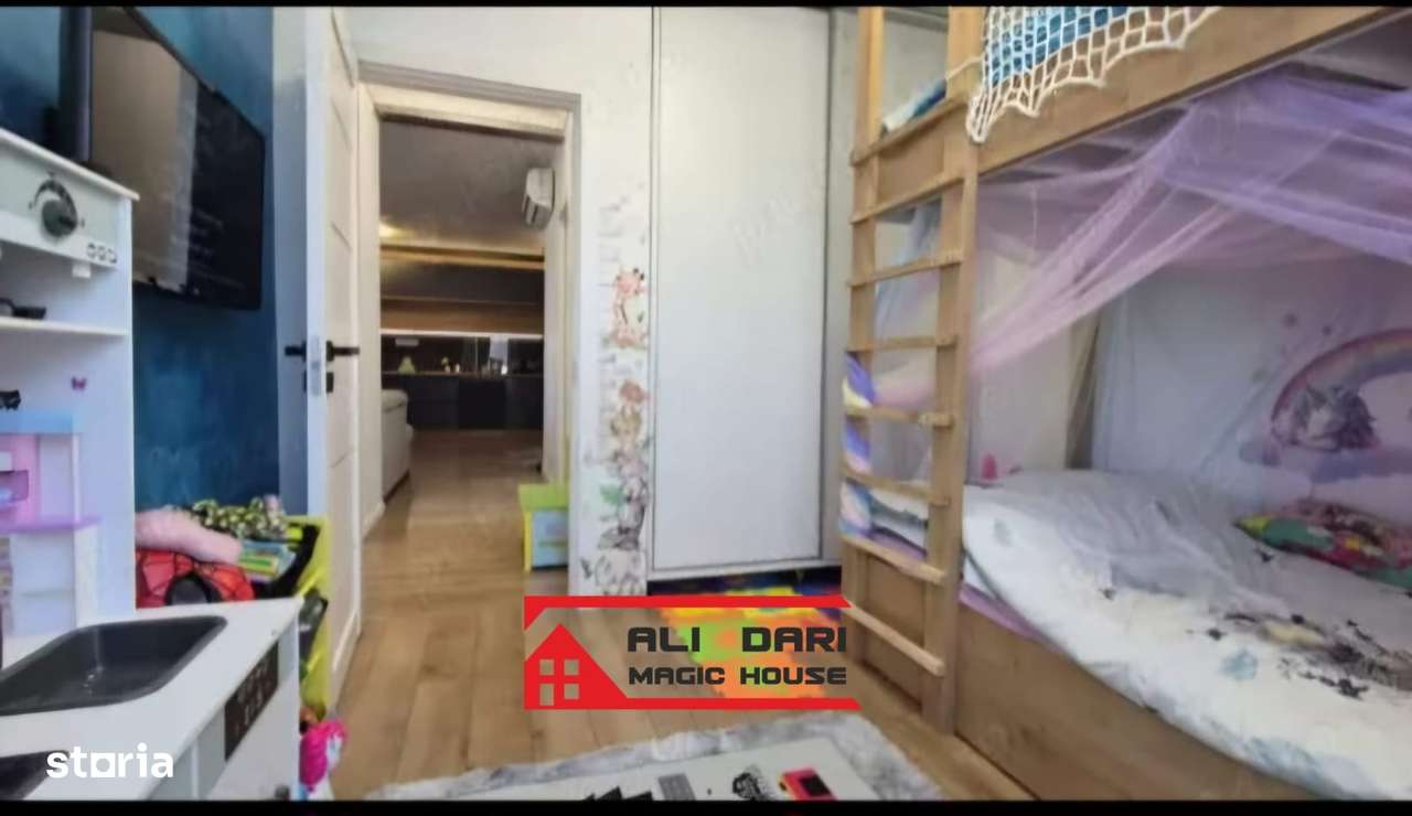 Nou! De Vanzare  Penthouse / 3 camere + Terasă - Imagine principală: 5/10