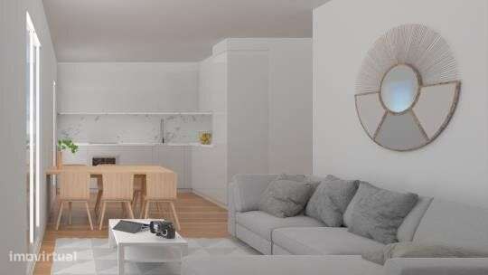 T2 Atarraçado - Centro de Almada - Grande imagem: 4/6