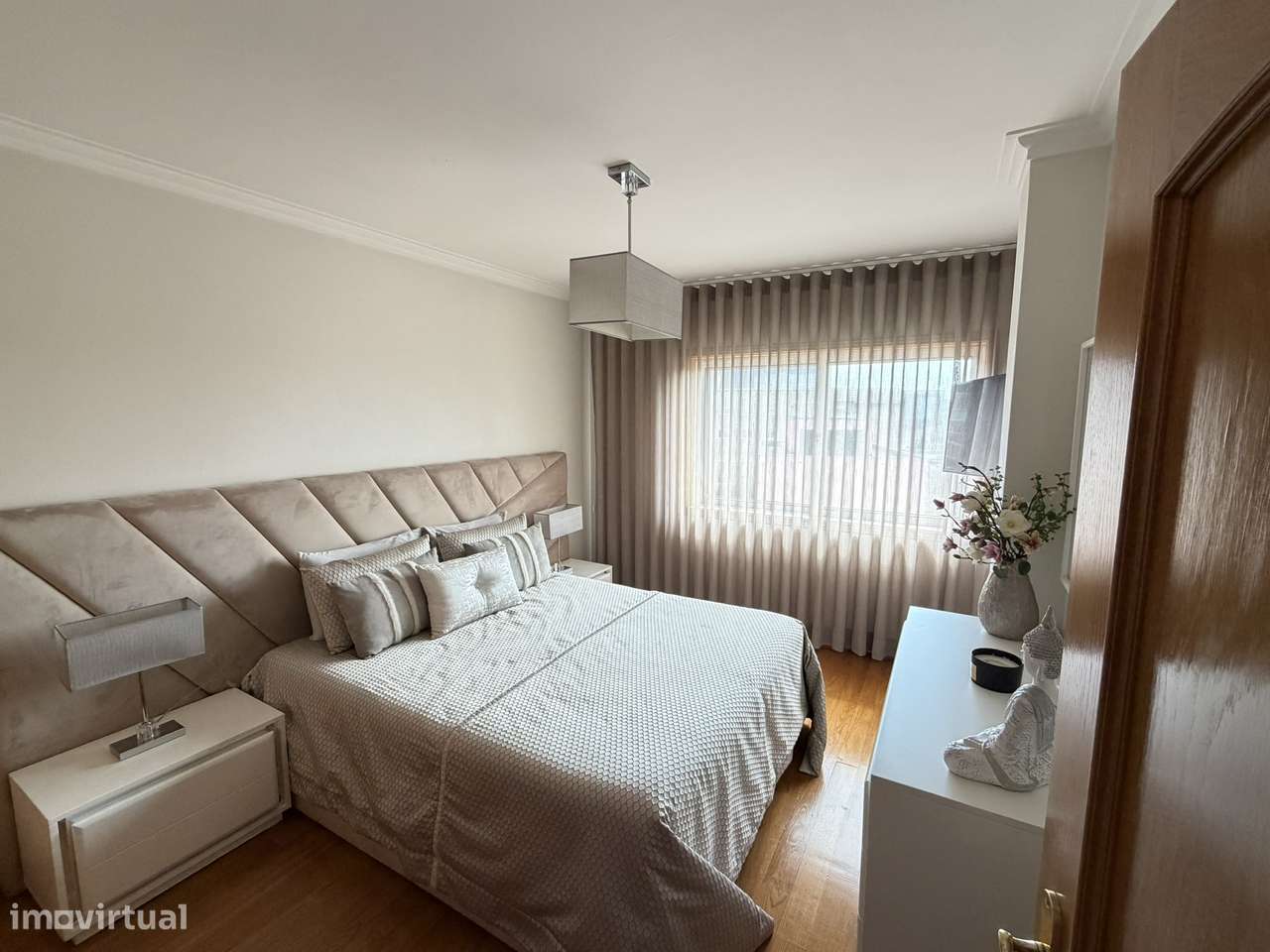 Apartamento t3 à venda na Rua António Sampaio, 29 - Grande imagem: 4/26