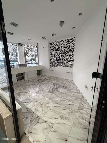 LOJA COM RENDIMENTO | INVESTIMENTO NO CENTRO DE SANTO TIRSO - Grande imagem: 5/5