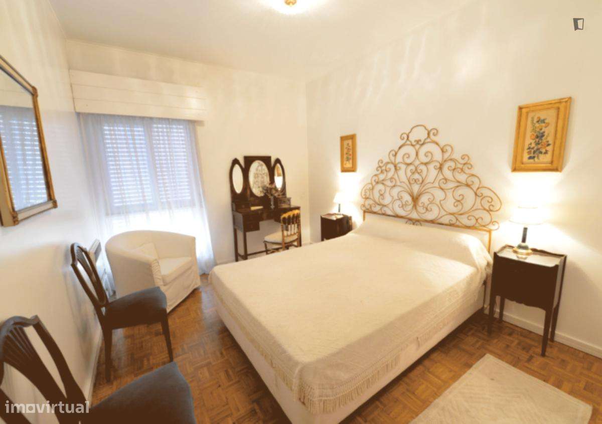 Apartamento com 3 quartos - localizado em Algés Lisbon - Grande imagem: 4/10