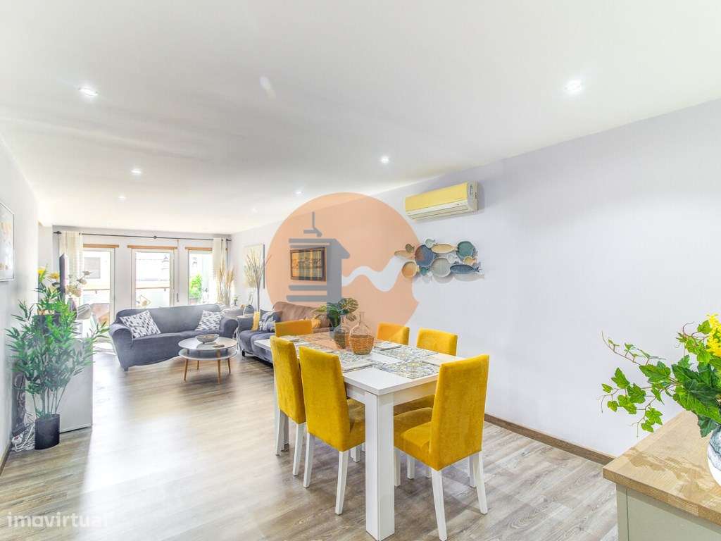 Apartamento de Elegância Contemporânea Melhorado com Distinção - Grande imagem: 4/37