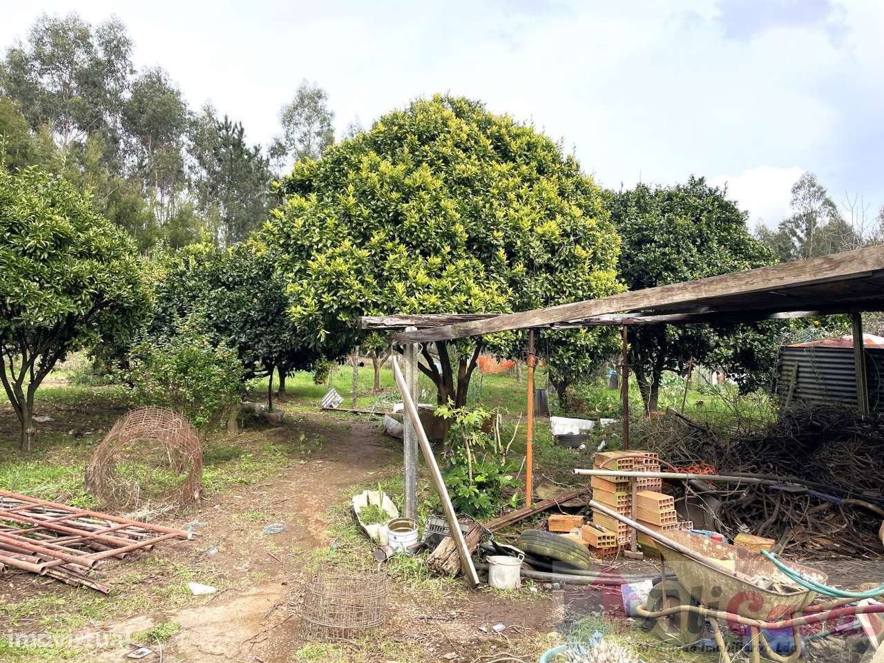 Vivenda Isolada C/ 2.719m2 de Terreno-55