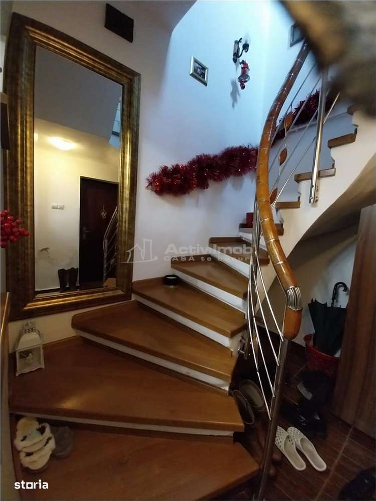 Casa  Vila 5 camere - Vitan  Nerva Traian - Imagine principală: 4/20