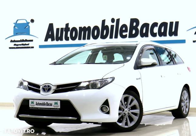 Toyota Auris - 2