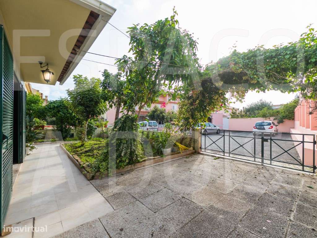 Moradia em Condomínio Privado com Piscina e Jardim | Luz Natural, P...-8