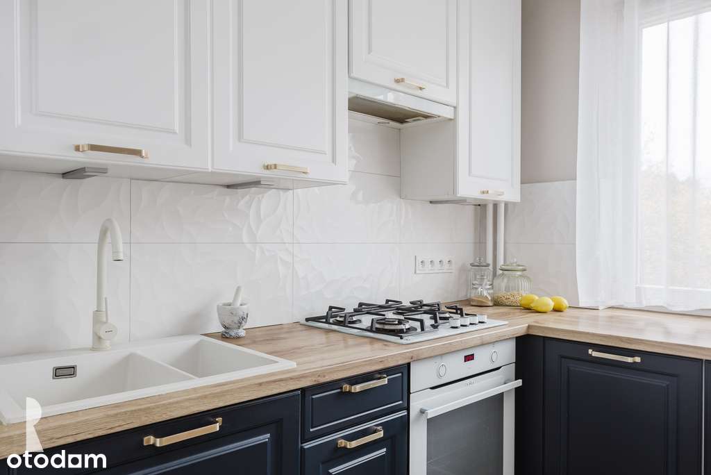 3 pok. po gruntownym remoncie z widokiem na zieleń-5