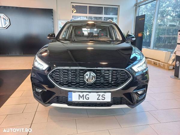 MG ZS - 1