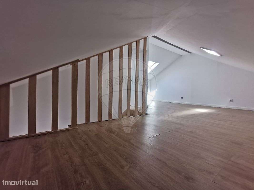 Moradia T2 para venda-25