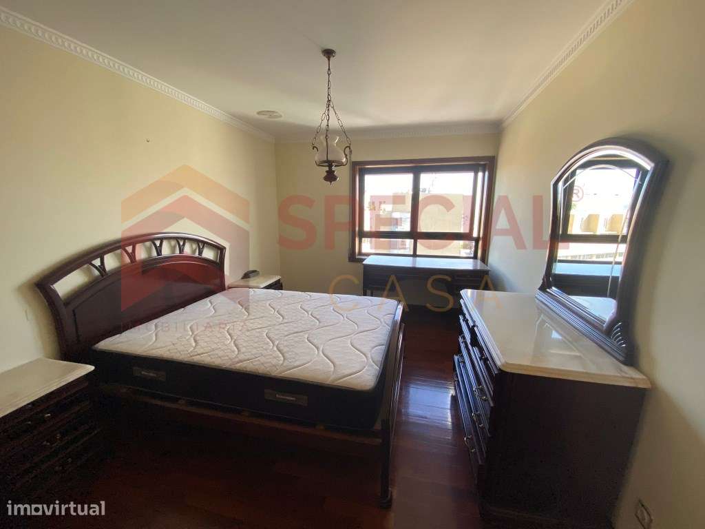 Apartamento T2 Mobiliado Pronto a Habitar-23