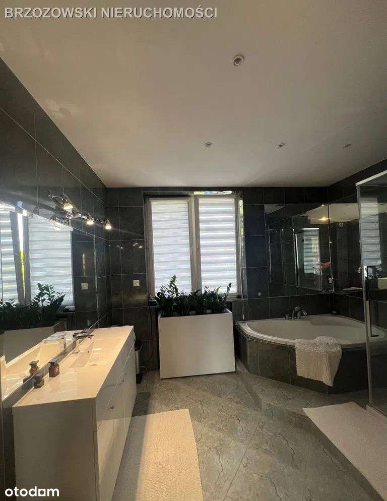 Nowa Iwiczna, 177 m2,5 pok, działka 274 m2, 2000 r-11