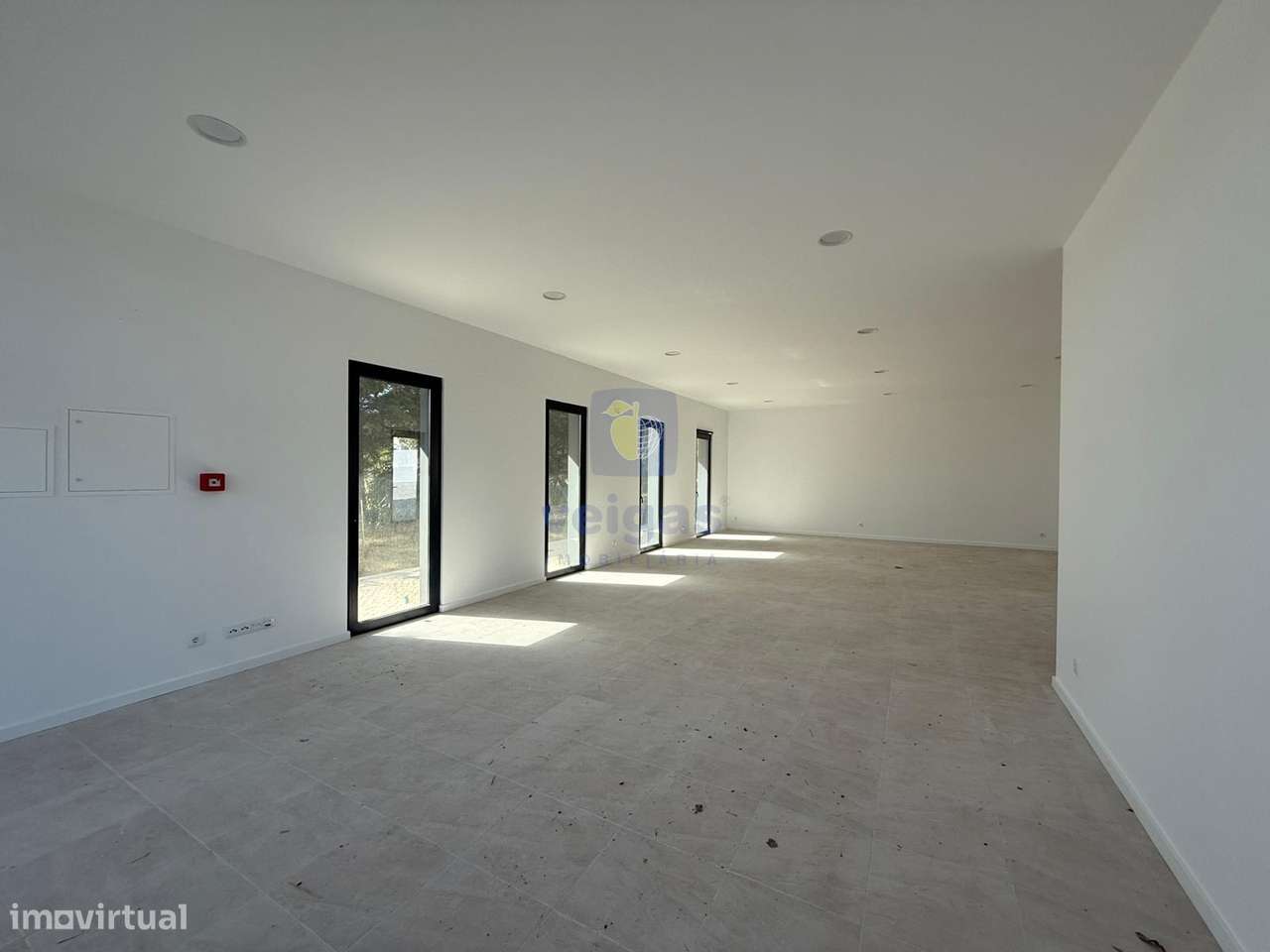 Loja para Arrendamento no Centro da Foz do Arelho – Excelente Localiza - Grande imagem: 4/10