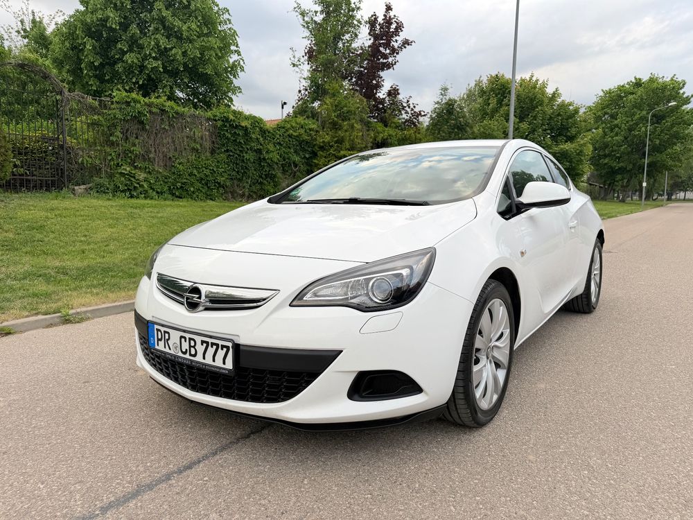 Opel Astra J 2014