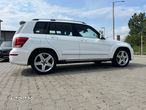 Mercedes-Benz GLK 200 CDI (BlueEFFICIENCY) - 12