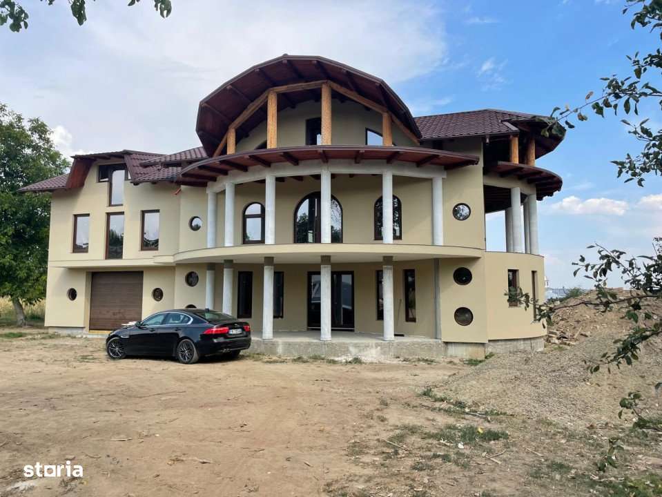 Casa cu 10 camere, 550 mp utili, 10.000 mp teren, Zvoristea, Suceava - Imagine principală: 4/4