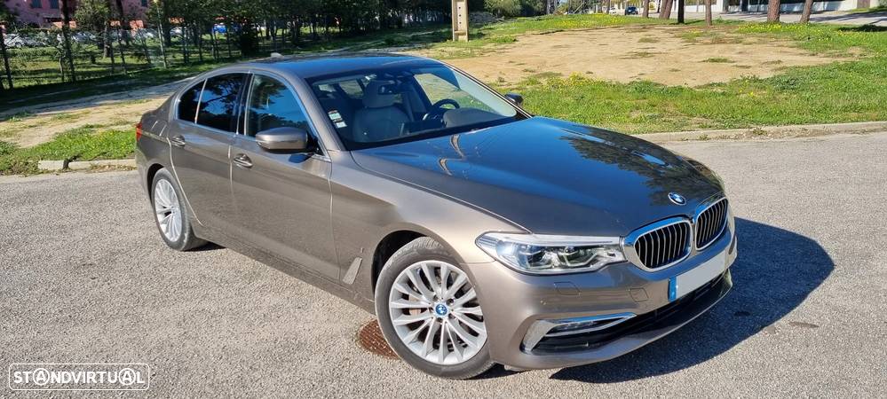 BMW 530 e iPerformance Line Luxury - 3