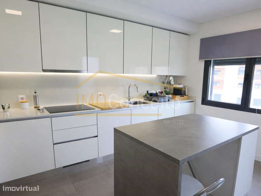 Apartamento T2 como Novo | TERRAÇO COM CHURRASQUEIRA - GARAGEM | Ex...-5