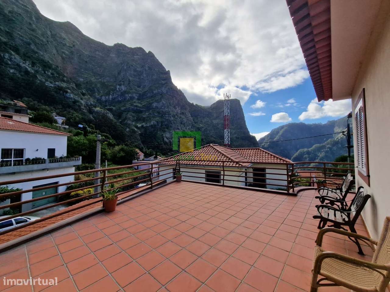 Moradia T3 Curral das Freiras-15