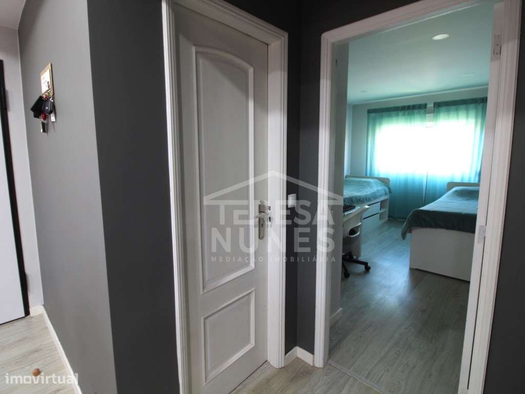 APARTAMENTO T4 - BARREIRO /CIDADE SOL-7